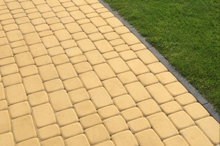 Тротуарная плитка бежевого цвета